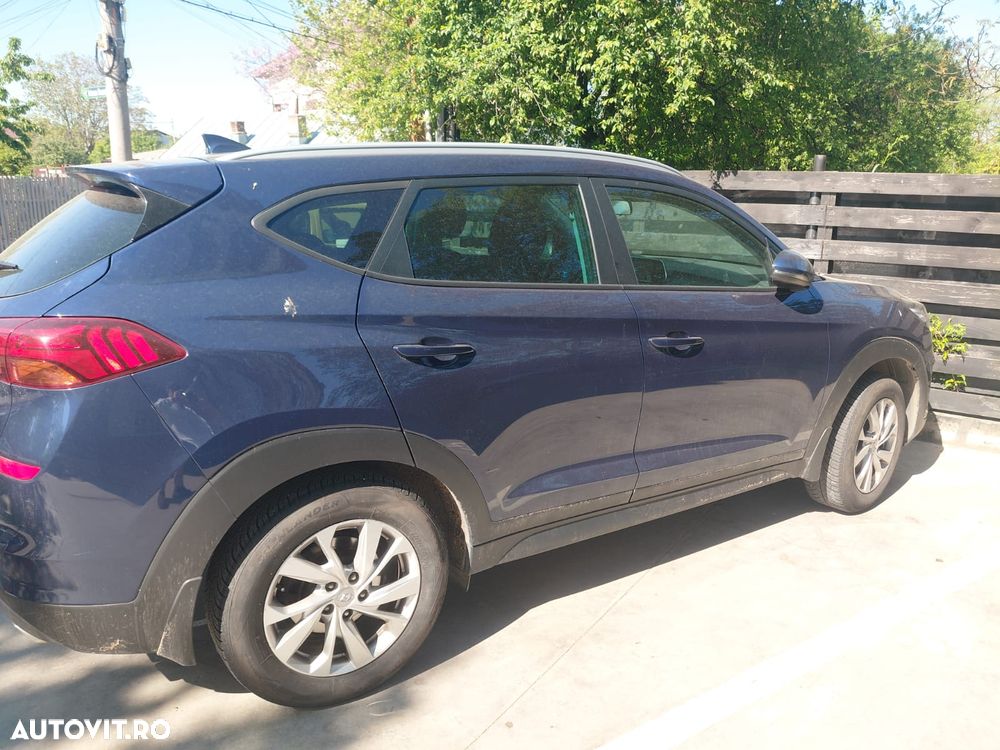 Hyundai Tucson - 2