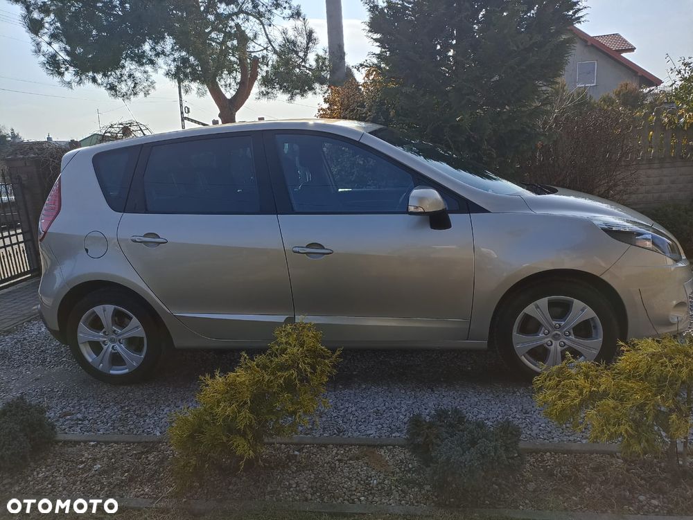 Renault Scenic - 8