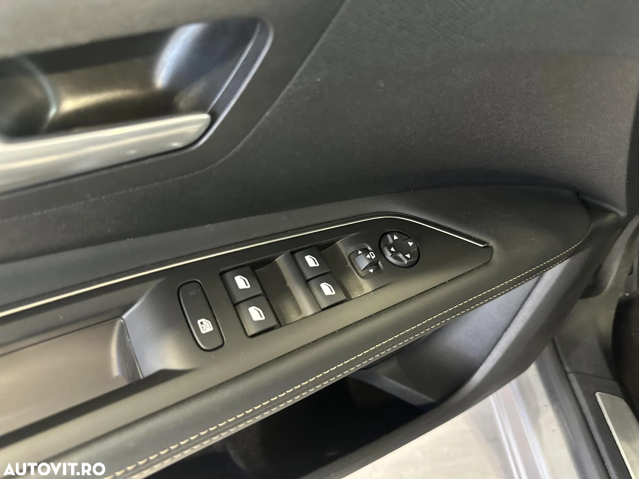 Peugeot 3008 PHEV EAT8 GT Pack - 14