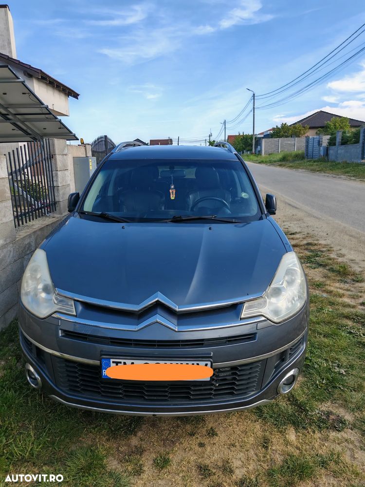 Citroën C-Crosser - 1