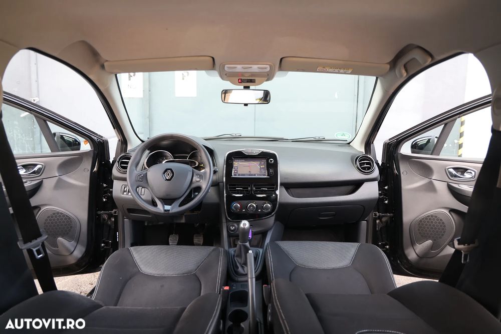 Renault Clio Energy dCi 90 Start & Stop Experience - 12