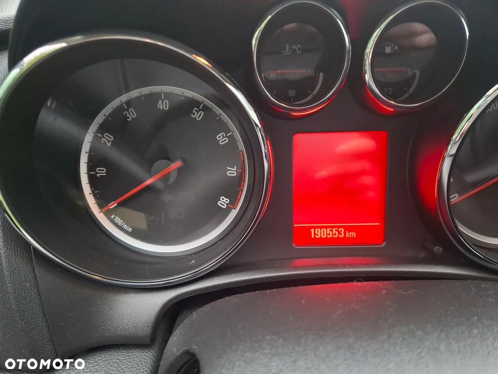 Opel Astra - 10