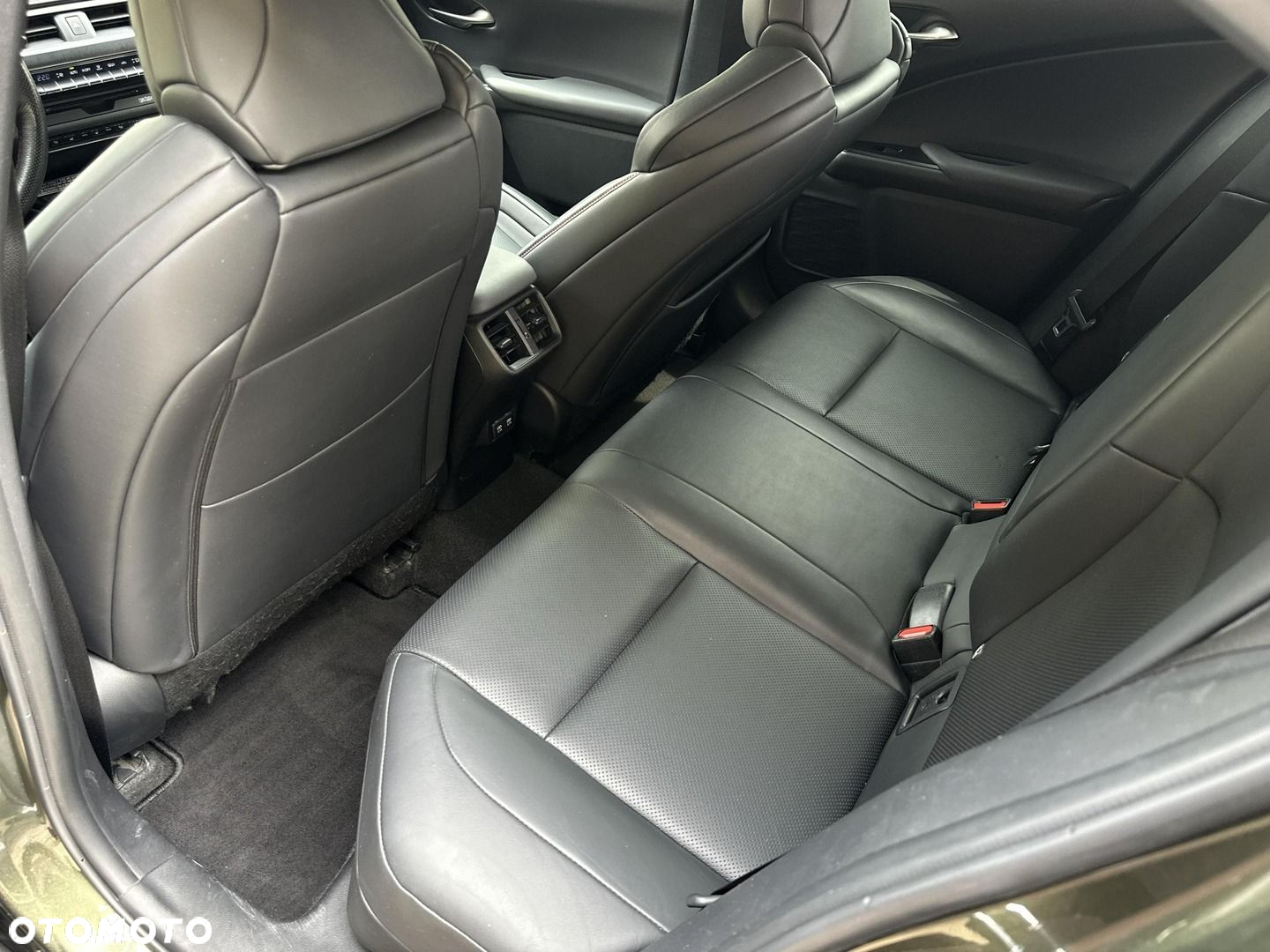 Lexus UX 200 F Sport 2WD - 20