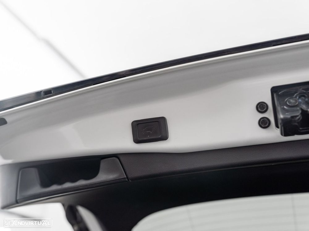 Toyota RAV4 2.5 HDF Plug-in Square Co.AWD-i - 13