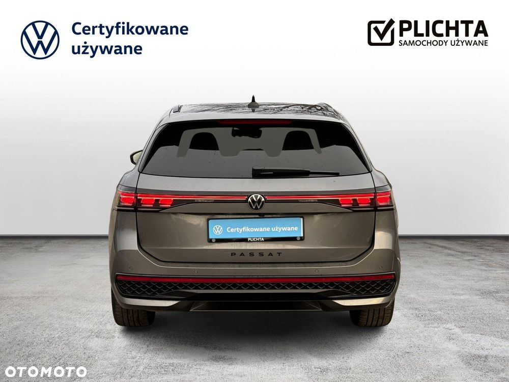 Volkswagen Passat Variant 2.0 TDI SCR 4Mot R-Line DSG - 4