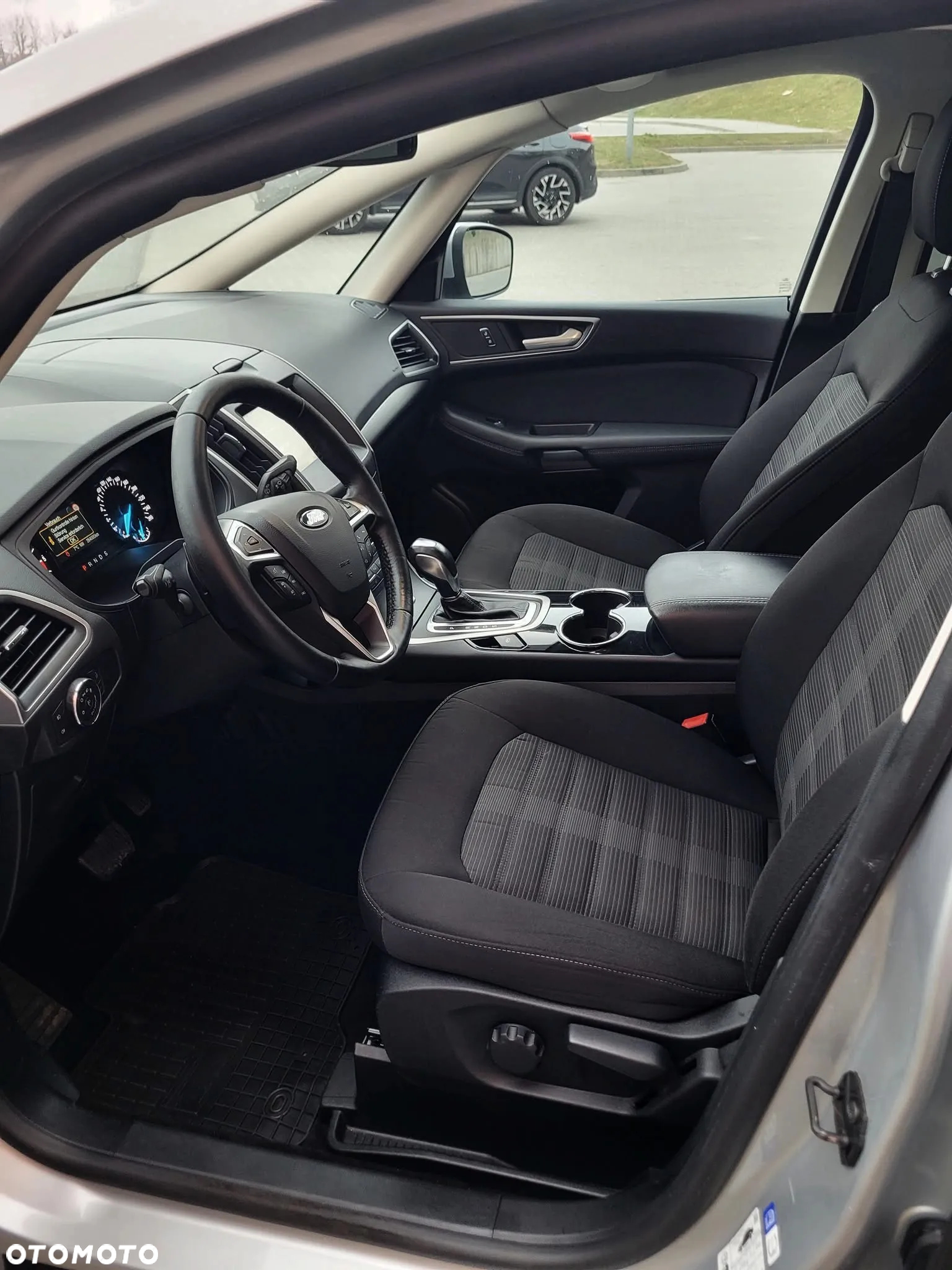 Ford S-Max 2.0 EcoBlue Titanium - 8
