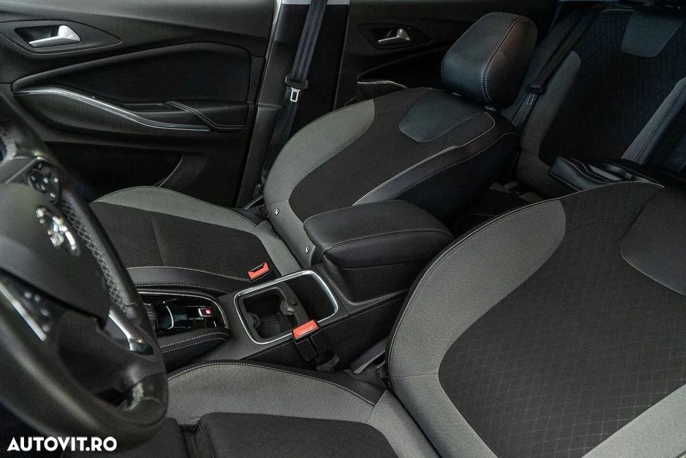 Opel Grandland X 1.2 Start/Stop Automatik INNOVATION - 16