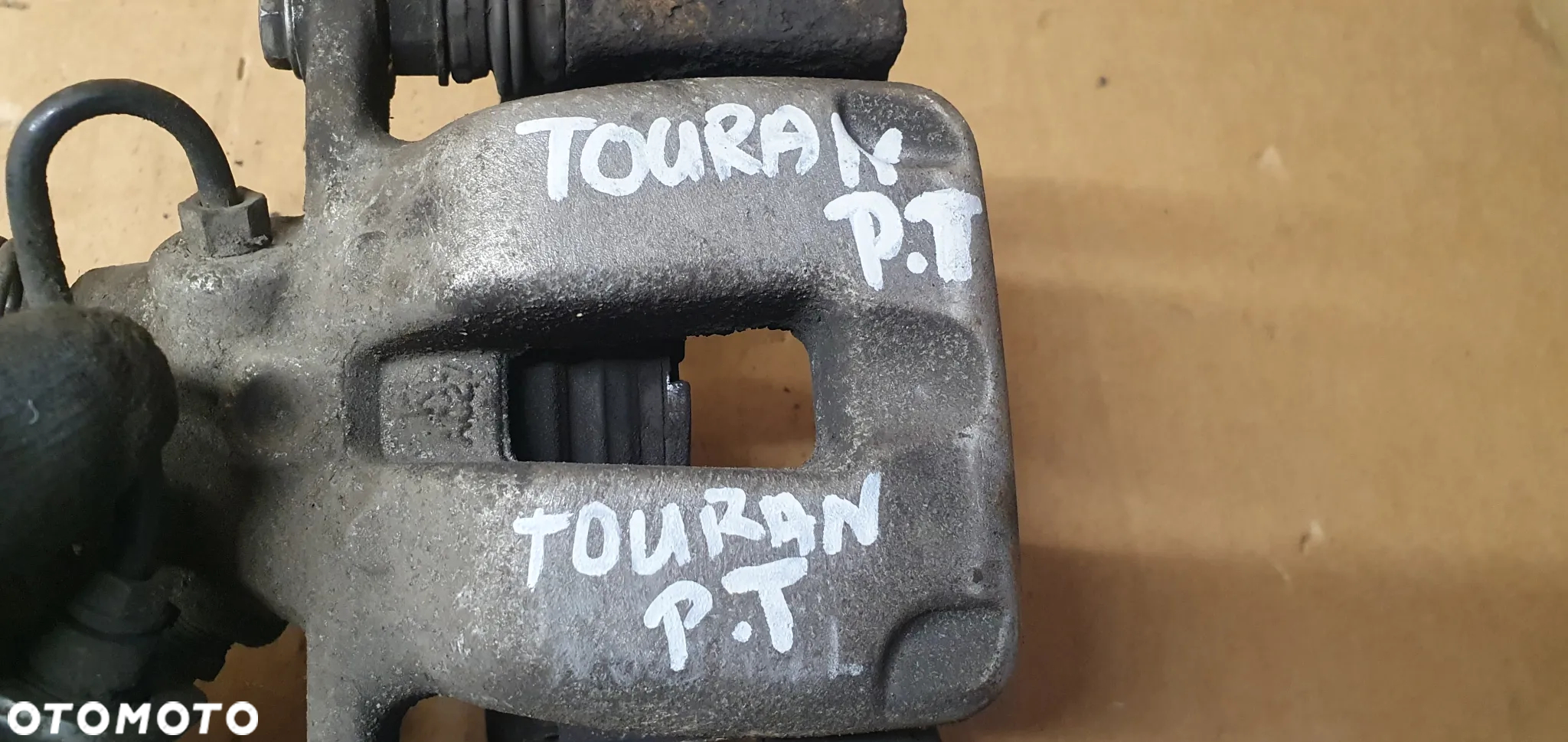Zacisk hamulcowy prawy tył tylny prawy VW Touran - 7
