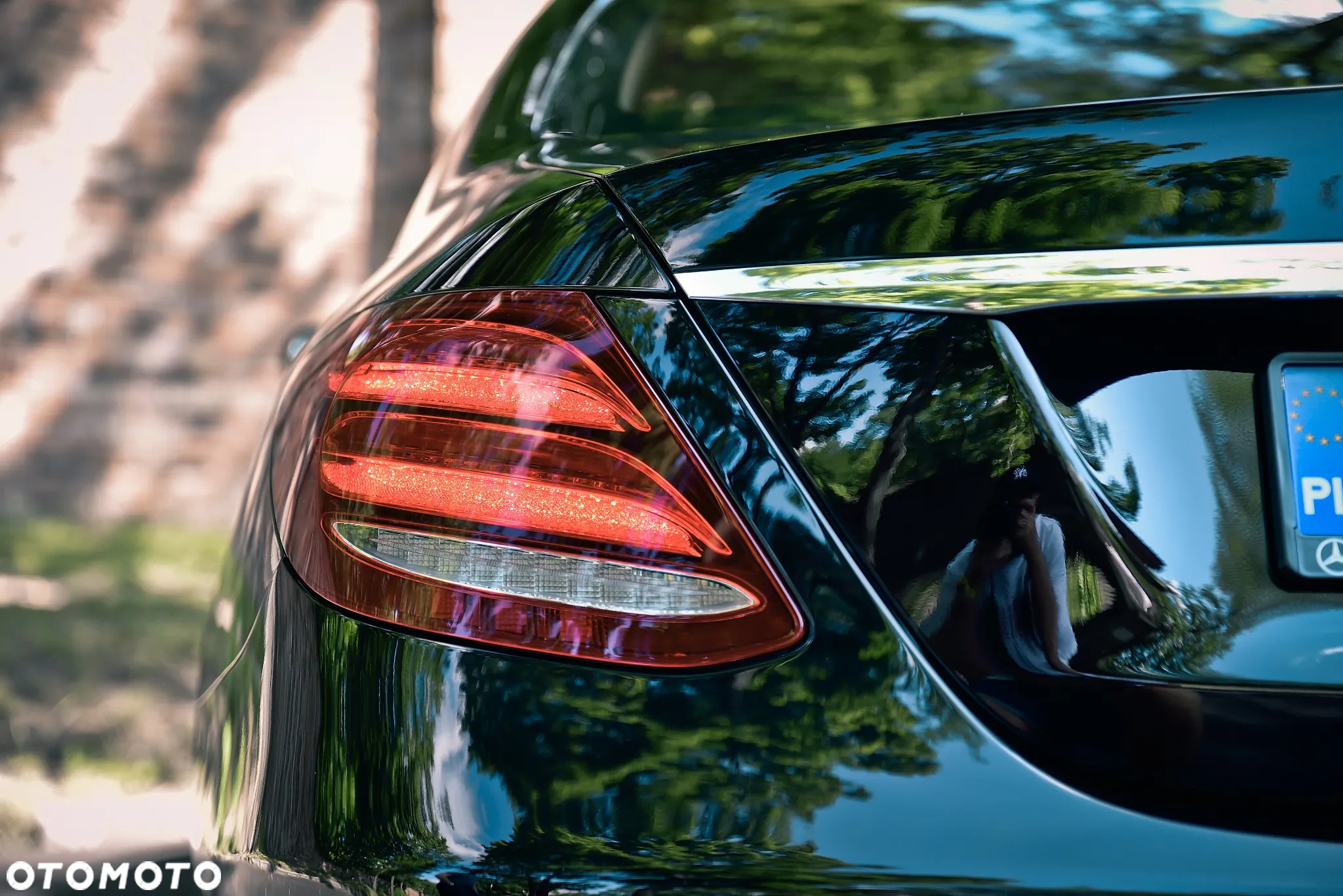 Mercedes-Benz Klasa E 400 4Matic 9G-TRONIC Avantgarde - 21