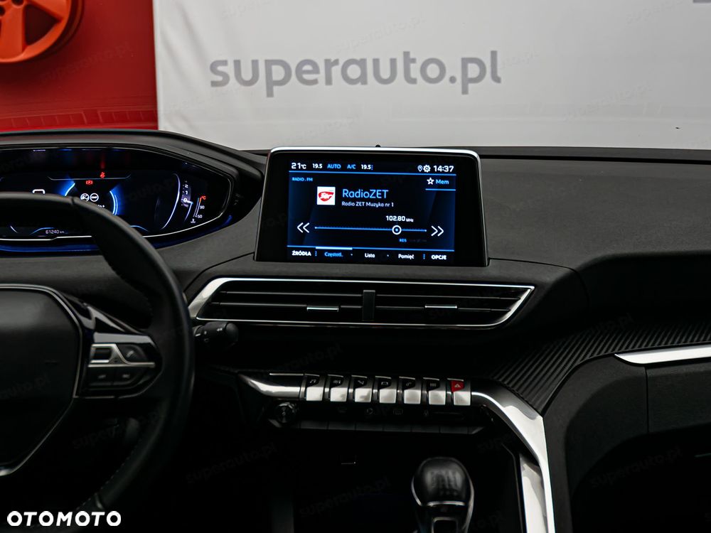 Peugeot 3008 - 16