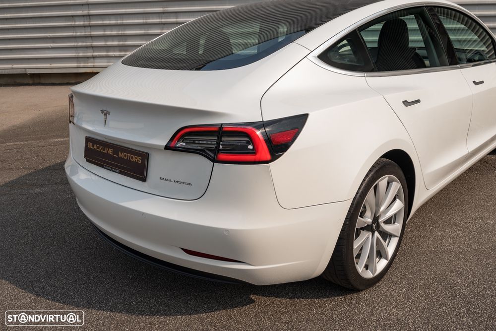 Tesla Model 3 AWD Dual Motor Performance - 13
