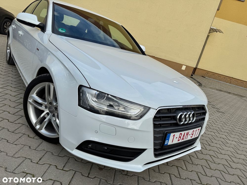 Audi A4 Limousine 2.0 TDI DPF S line Sportpaket - 31