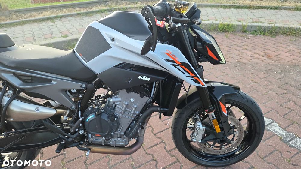 KTM Duke 790 - 6