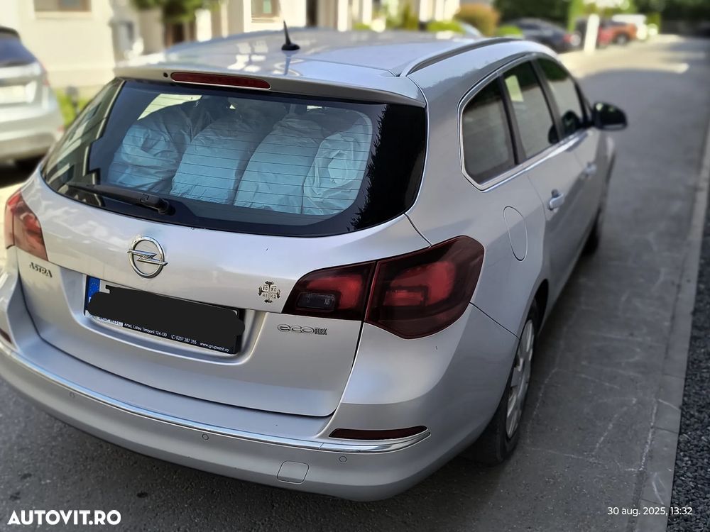 Opel Astra - 8