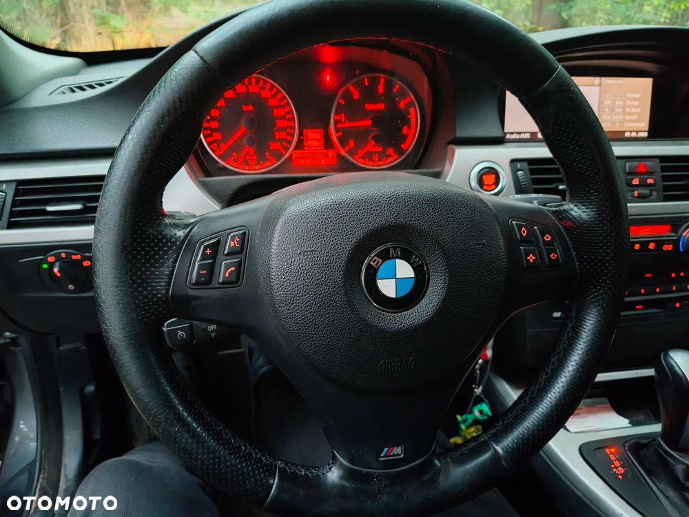 BMW Seria 3 320d DPF - 25
