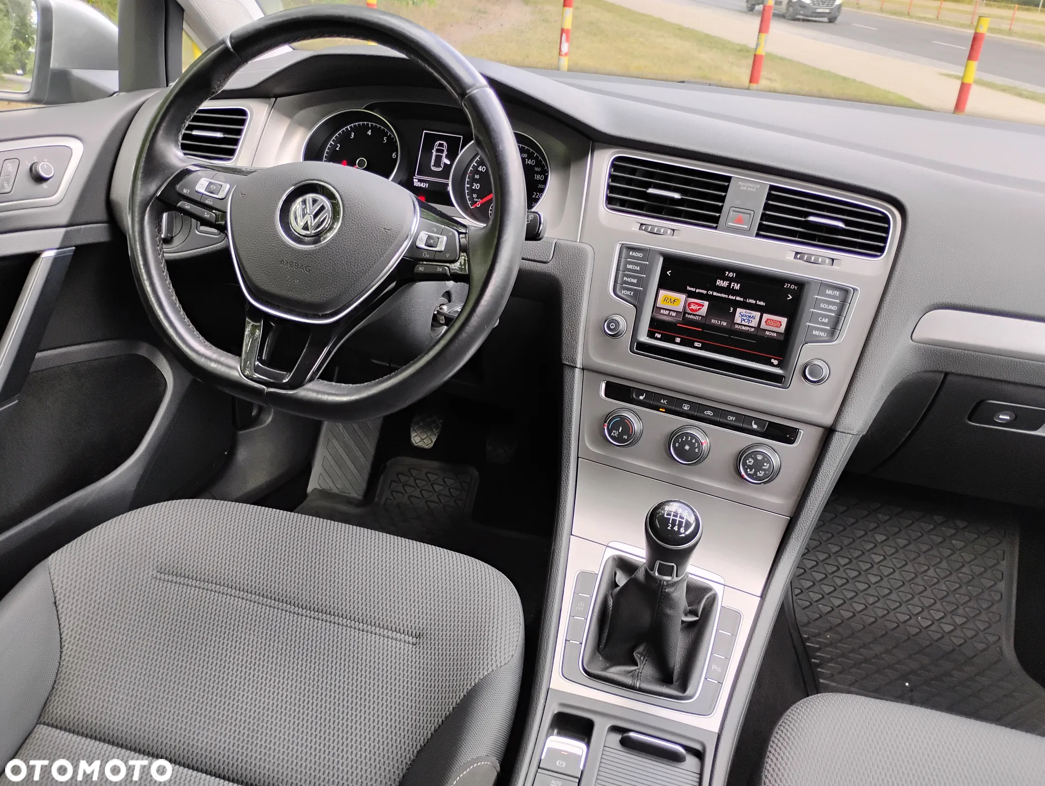 Volkswagen Golf - 13