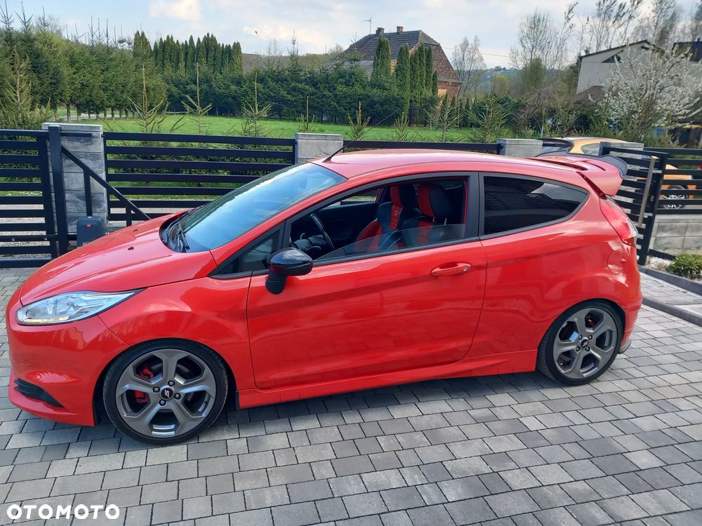 Ford Fiesta 1.6 EcoBoost ST - 7