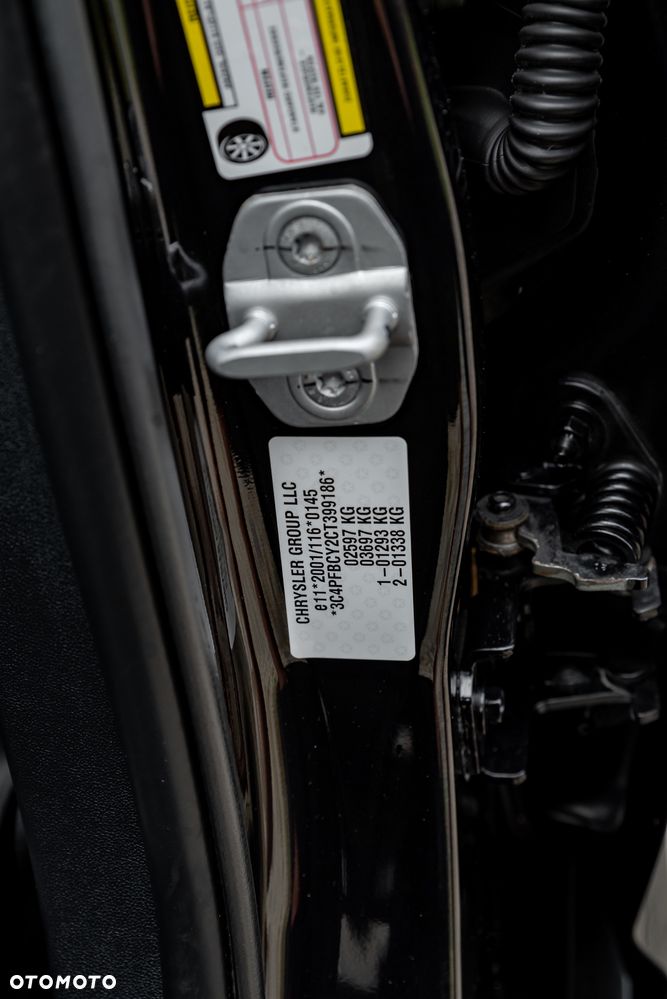 Fiat Freemont 2.0 Multijet 16V DPF Automatik Allrad Lounge - 17