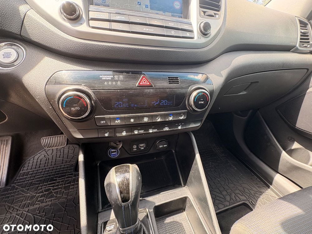 Hyundai Tucson - 12