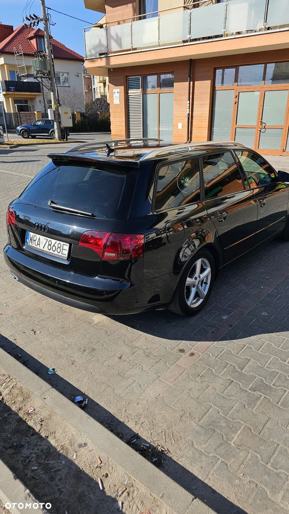 Audi A4 Avant 2.0 TDI DPF - 10