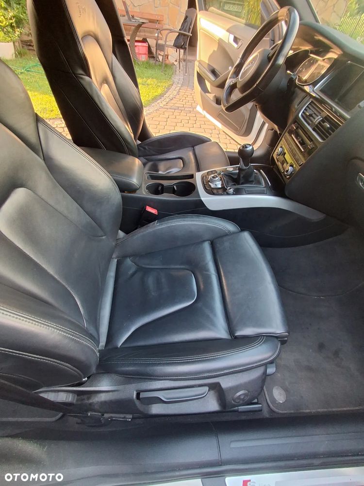 Audi A4 Limousine 2.0 TDI DPF clean diesel quattro S line Sportpaket - 12