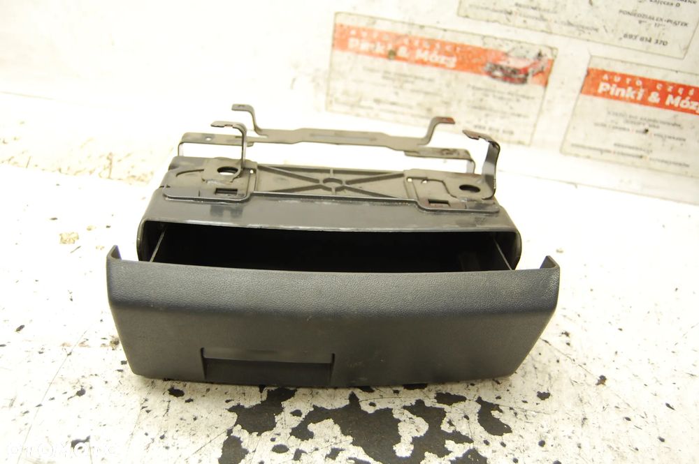 SCHOWEK FOTELA  PASAŻERA PRAWY PRZÓD AUDI A6 C6 4F0882601/ 4F0882602 - 2