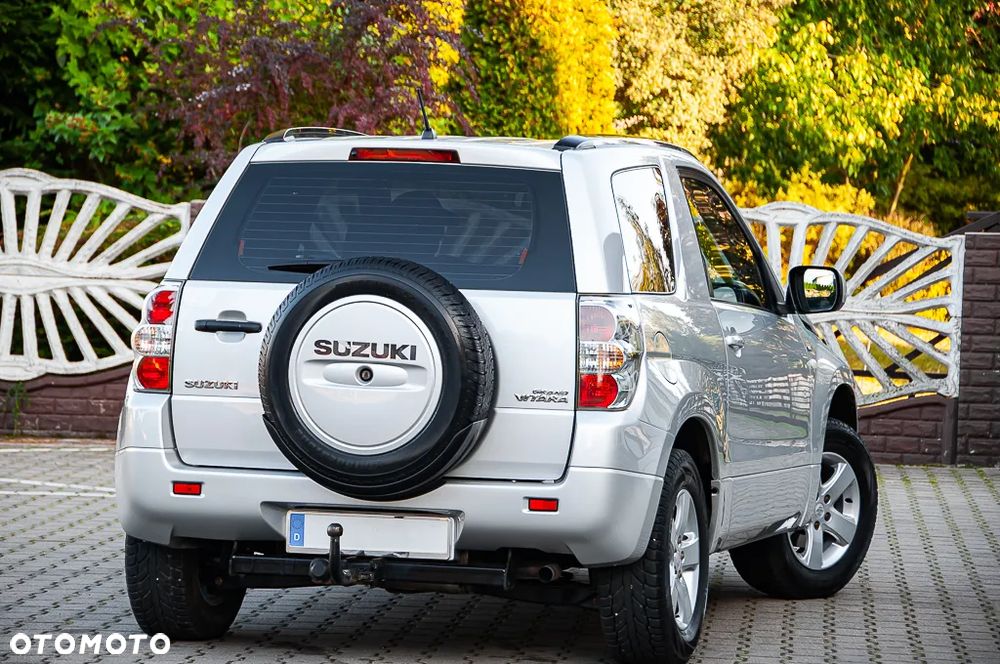 Suzuki Grand Vitara 1.6 Comfort - 23