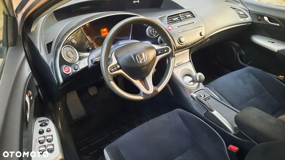 Honda Civic 1.4 Base - 12