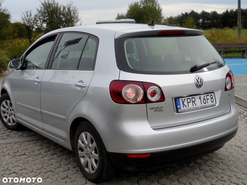 Volkswagen Golf Plus 1.6 Comfortline - 4