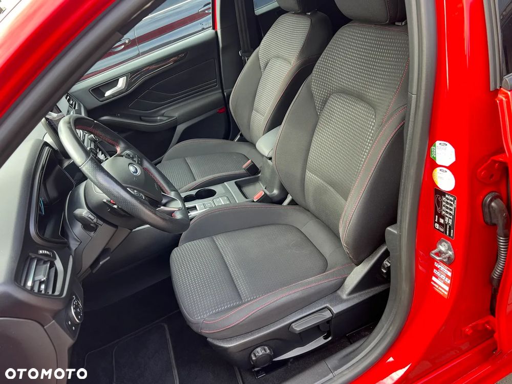 Ford Focus 1.5 EcoBlue ST-Line - 15