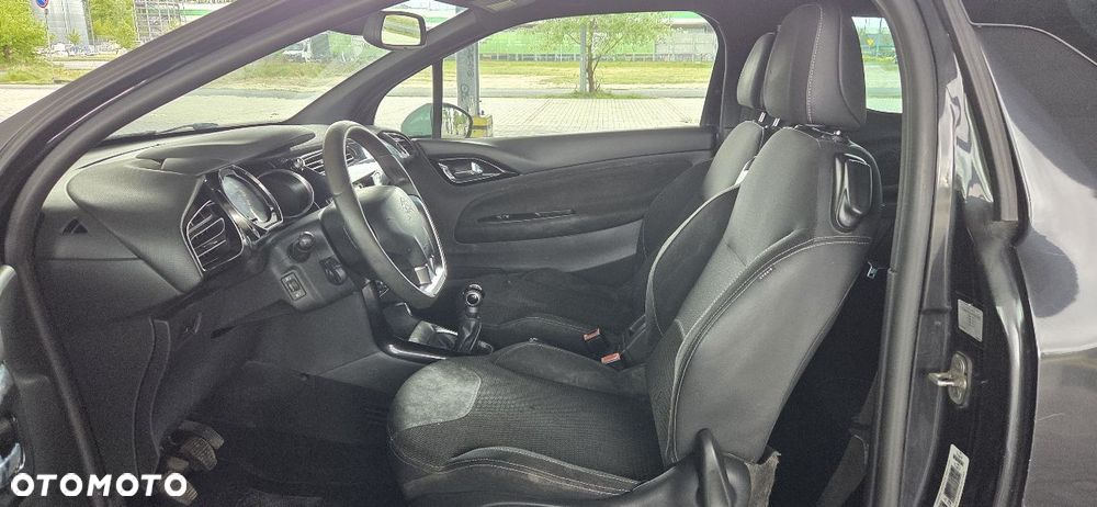 Citroën DS3 HDi 90 FAP (99g) SoChic - 19