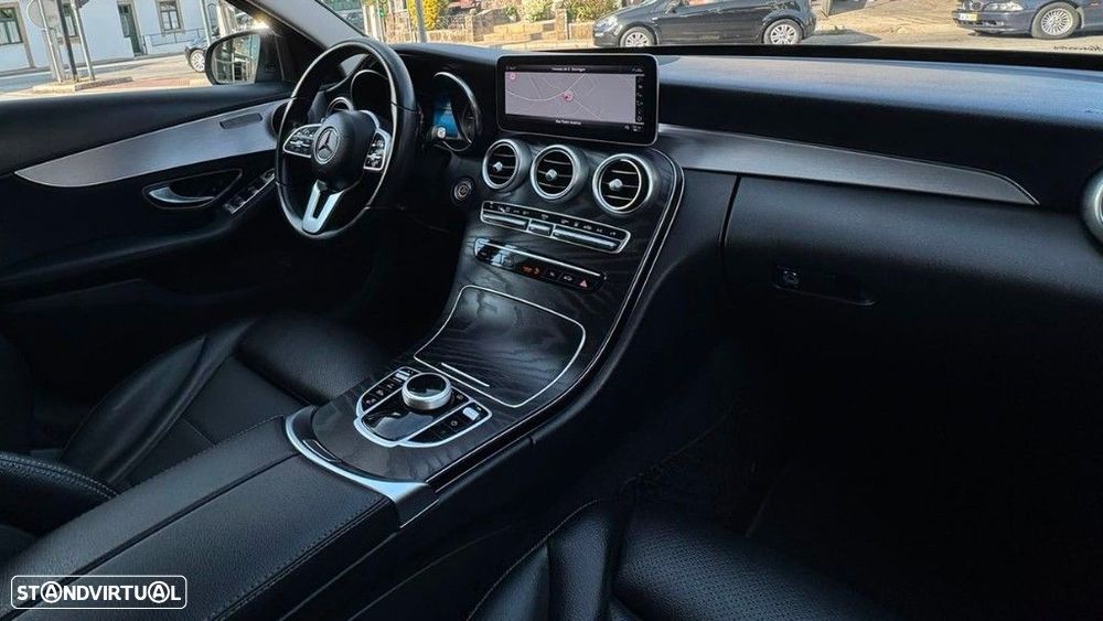 Mercedes-Benz C 300 de Avantgarde - 25