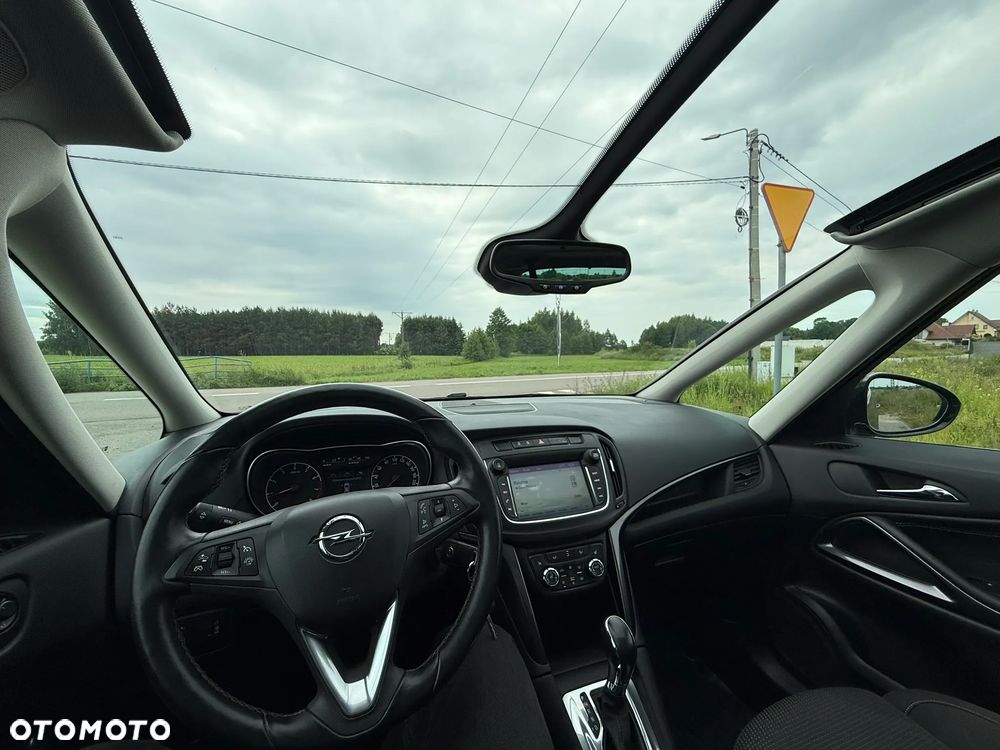 Opel Zafira 1.4 T Cosmo EU6 - 23