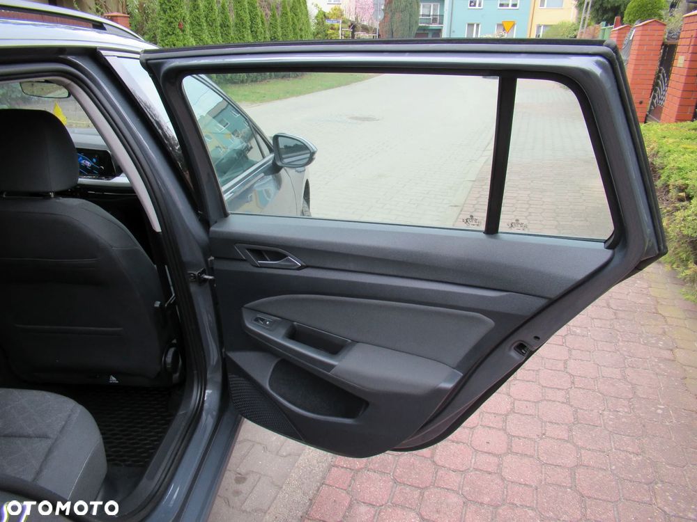 Volkswagen Golf 1.5 TSI EVO Life - 25
