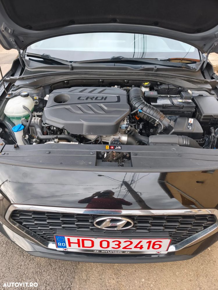 Hyundai i30 Kombi 1.6 CRDI Premium - 10