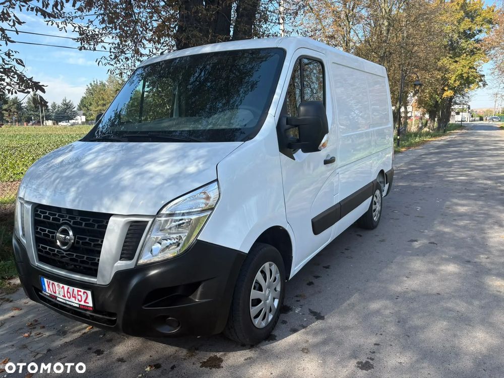 Nissan NV400