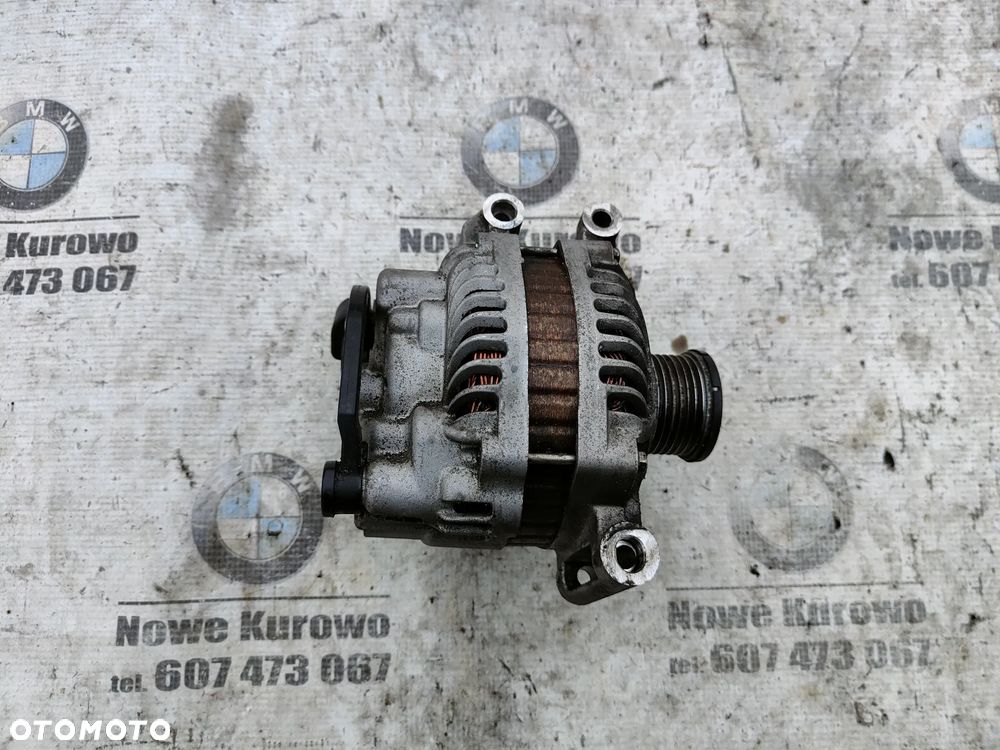 MINI R56 1.6i N16 Peugeot VTi Alternator V757692180 - 2