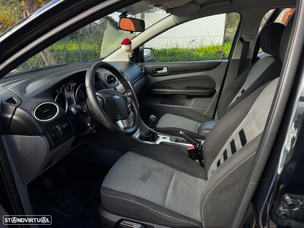 Ford Focus SW 1.6 TDCi 1st Edition - 12