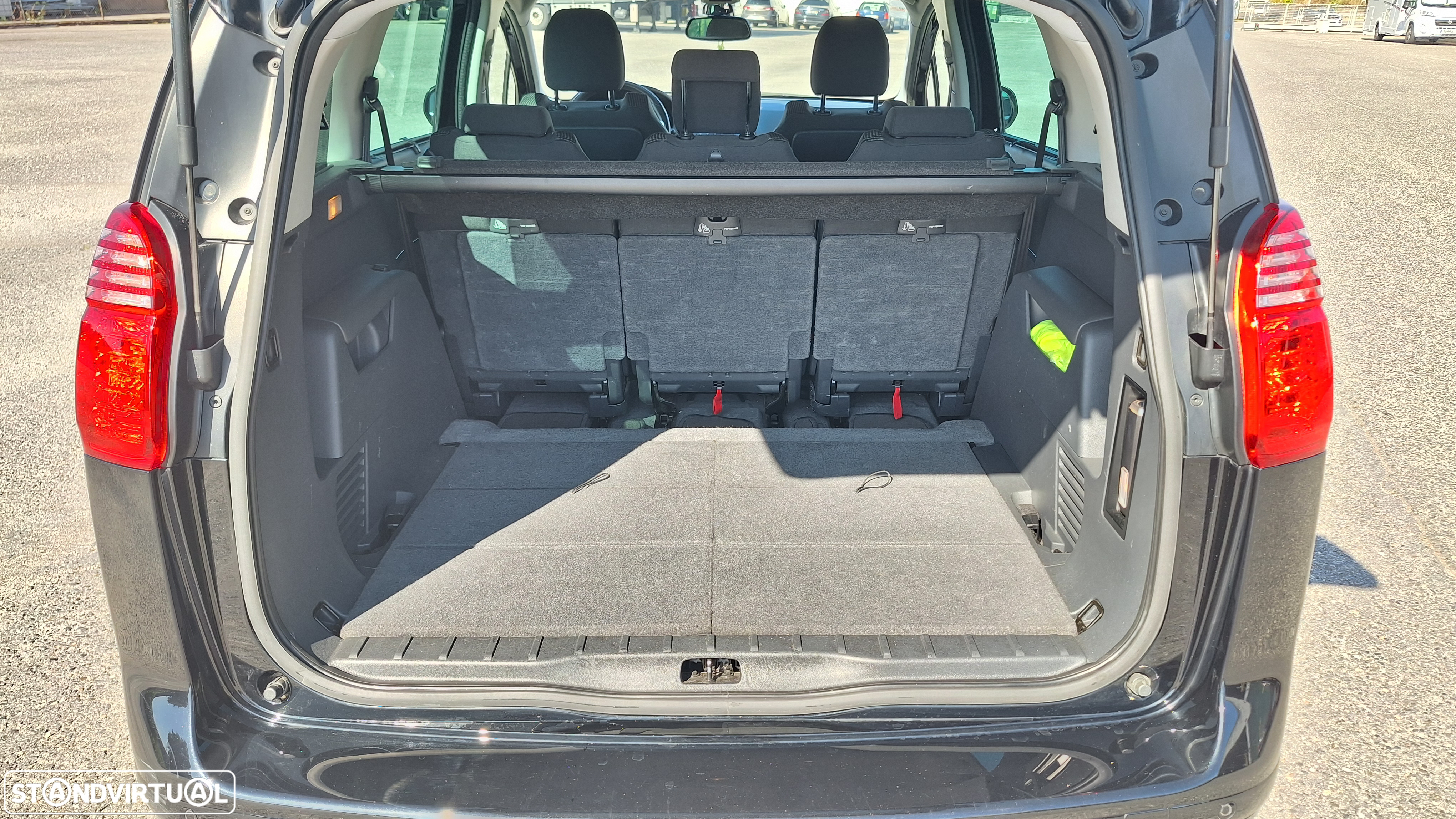 Peugeot 5008 1.6 HDi 7L Allure - 8