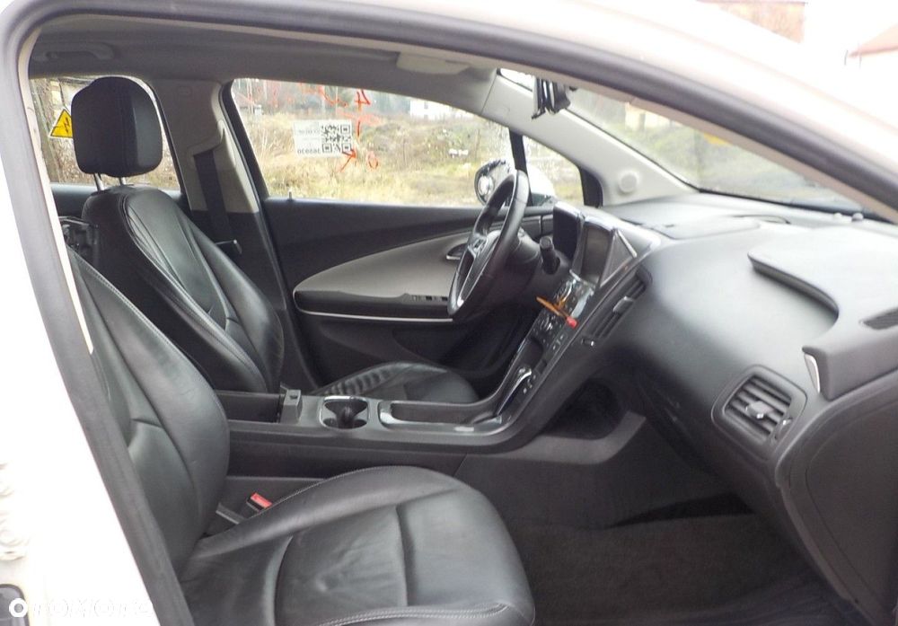 Opel Ampera - 16