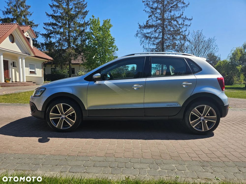Volkswagen Polo 1.6 TDI DPF Comfortline - 2