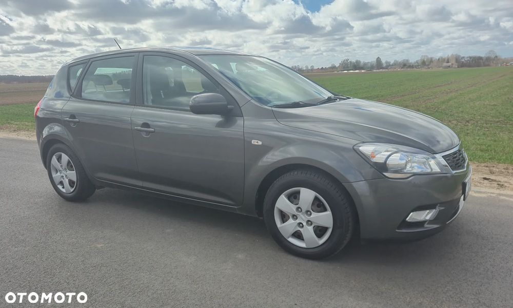 Kia Ceed 1.4 Comfort + - 10