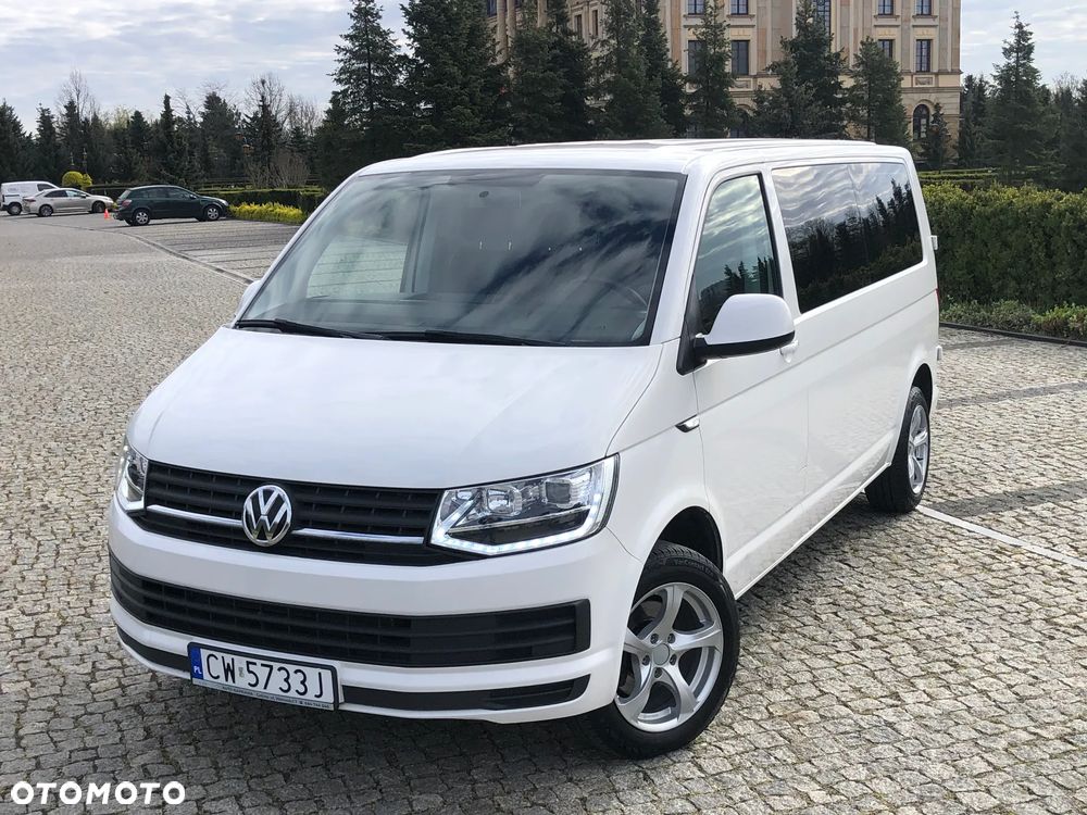 Volkswagen Caravelle - 2