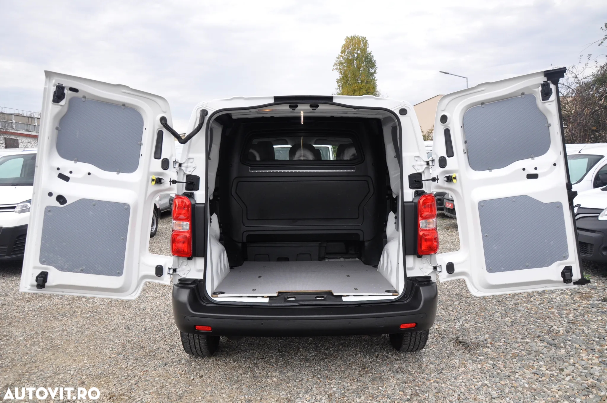 Peugeot Expert Doka 6 Locuri - 7