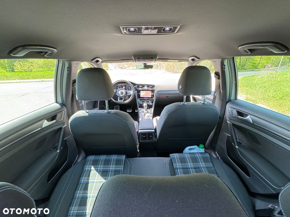 Volkswagen Golf 1.4 GTE Plug-In-Hybrid DSG - 24