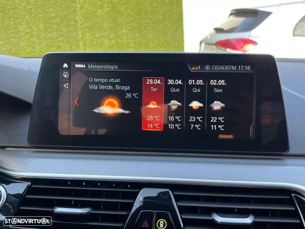 BMW 530 e iPerformance Pack M - 18