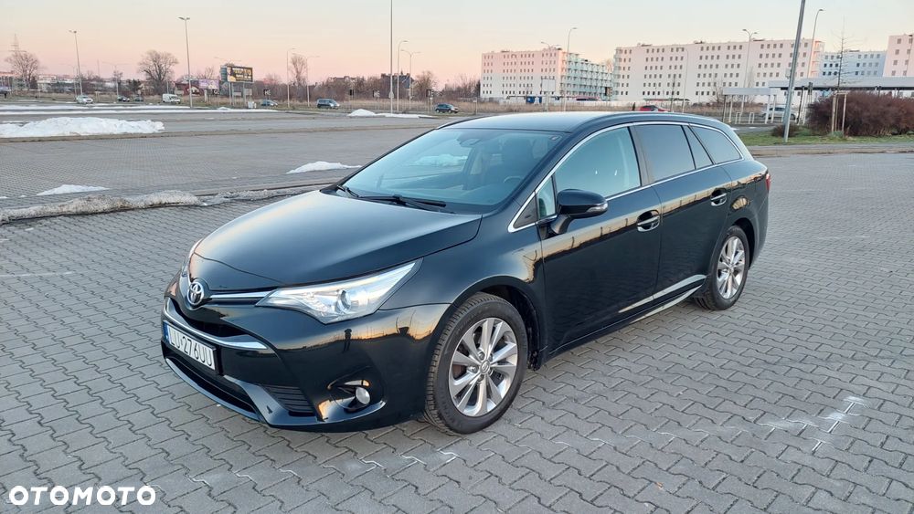 Toyota Avensis 1.8 Premium EU5 MS - 2