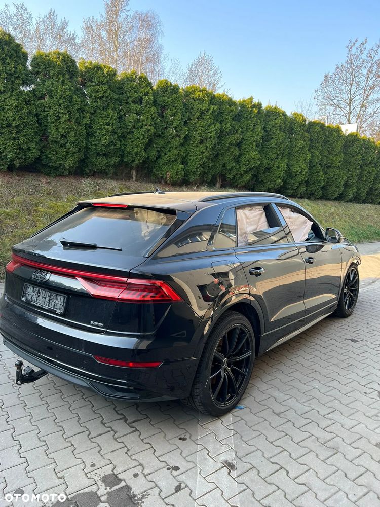 Audi Q8 - 6