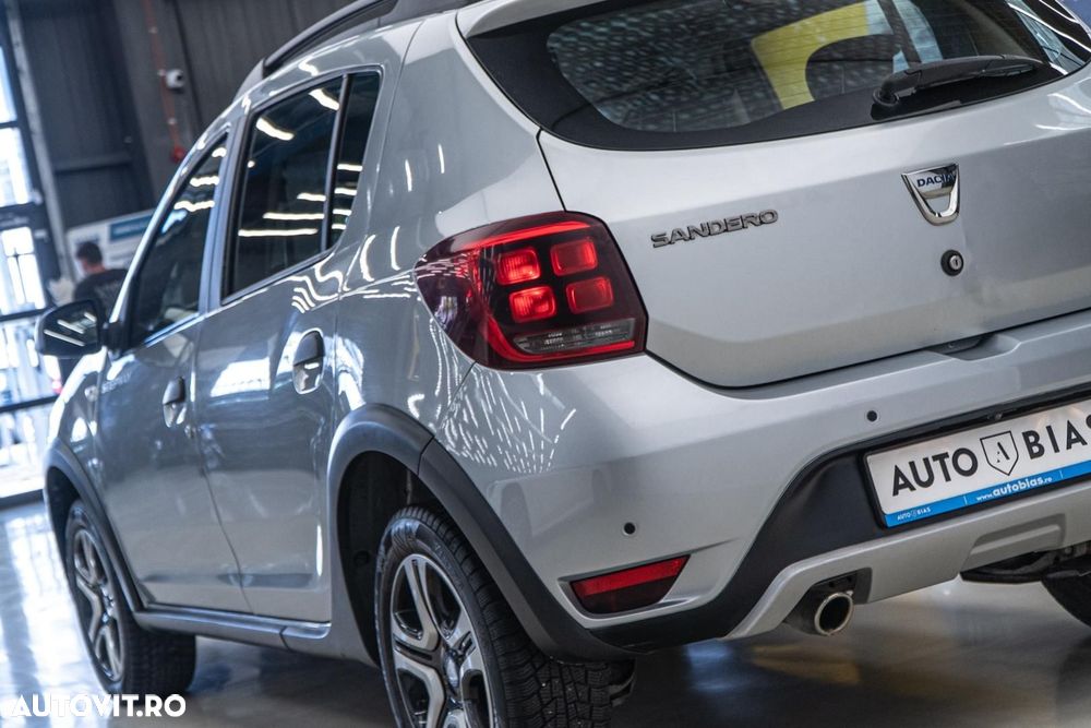 Dacia Sandero Stepway TCe 90 MT6 Extreme - 32