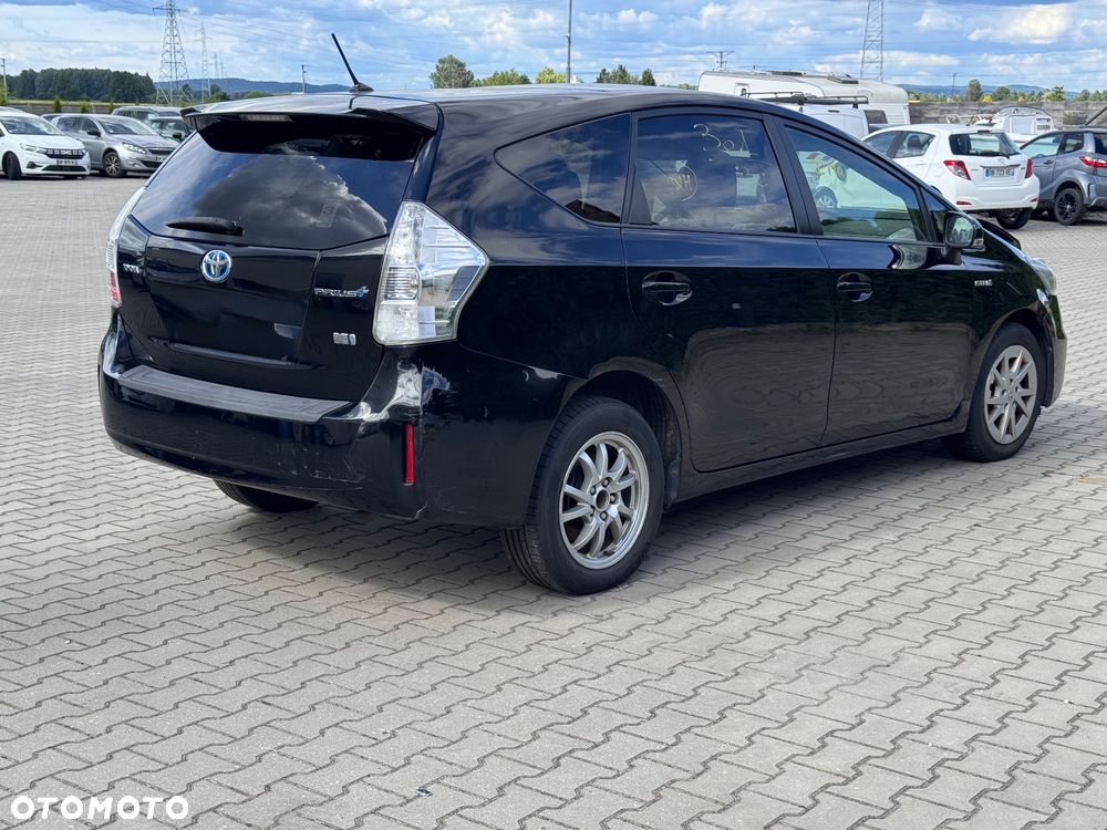 Toyota Prius+ (Hybrid) - 9